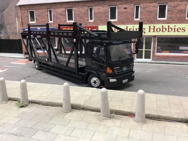 Tiny City Hino 500 Vehicle Transporter (Black) - [1:64 Scale]